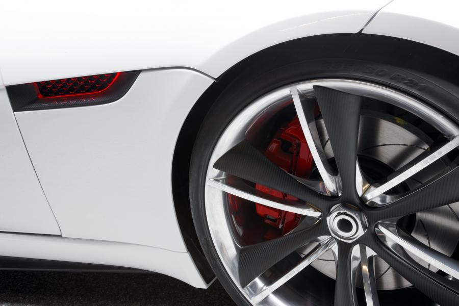 Колеса Jaguar C-X16 Concept 2011 года  (фото 8 из 65)